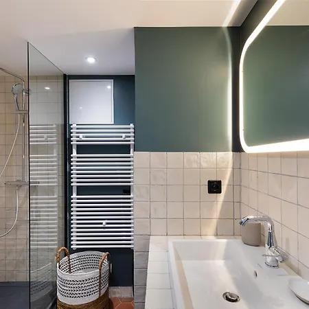 Boutik Boheme L'atelier Pere Lachaise * باريس